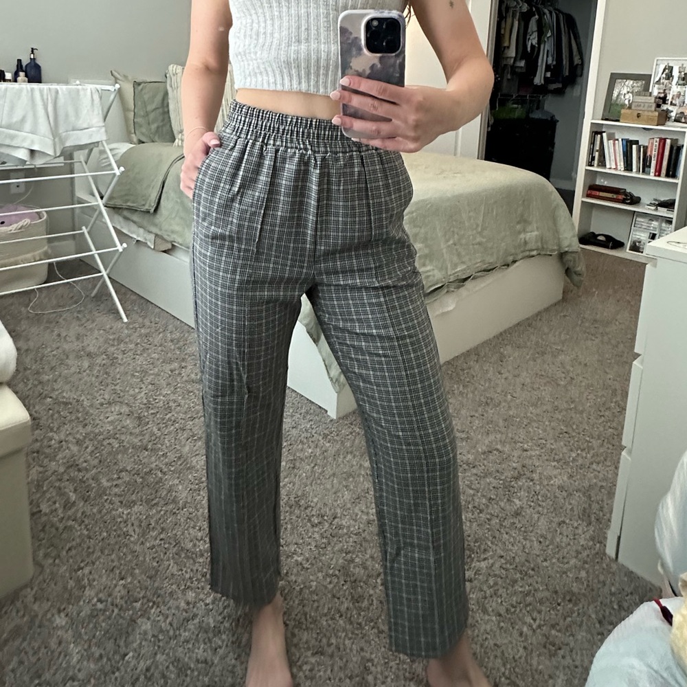 Aritzia trousers